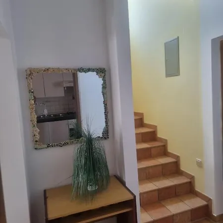 Holiday House - Cape Kamenjak *
