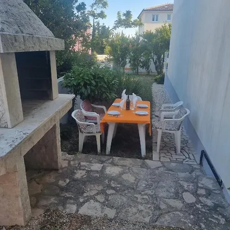 Holiday home Holiday House - Cape Kamenjak